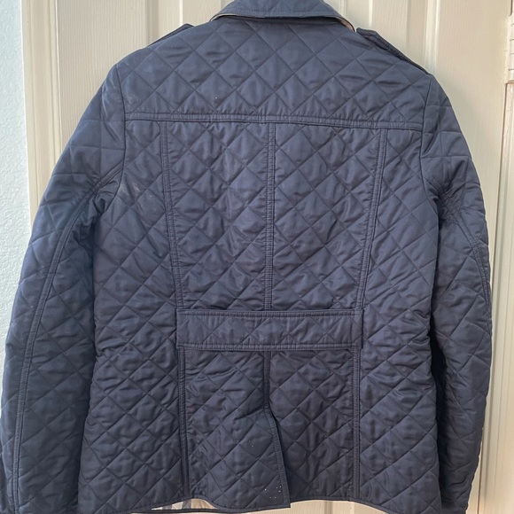 Authentic Burberry Ashurst Quilted Jacket - Picture 2 of 9